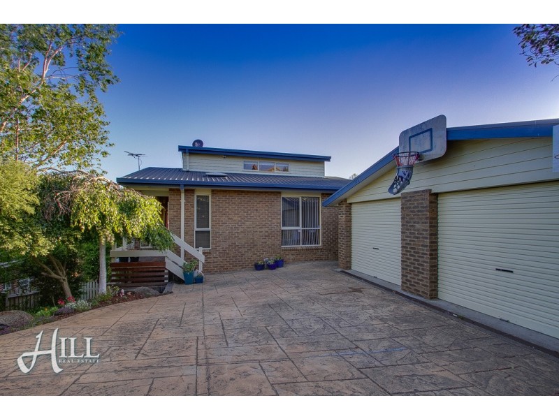 5 Ormonde Road, Ferntree Gully VIC 3156