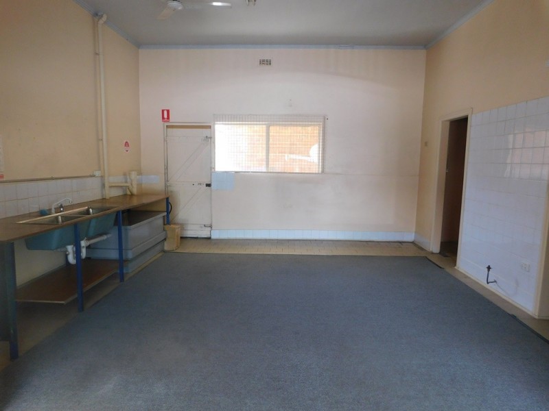 17 Alpine Street, Ferntree Gully VIC 3156