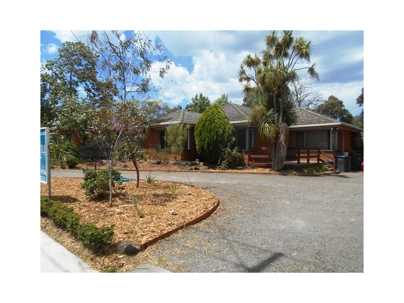 13 Gibbs Road, Ferntree Gully VIC 3156