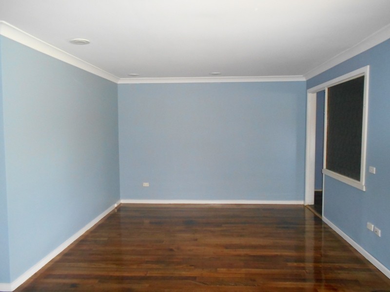 8 Crestdale Road, Wantirna VIC 3152