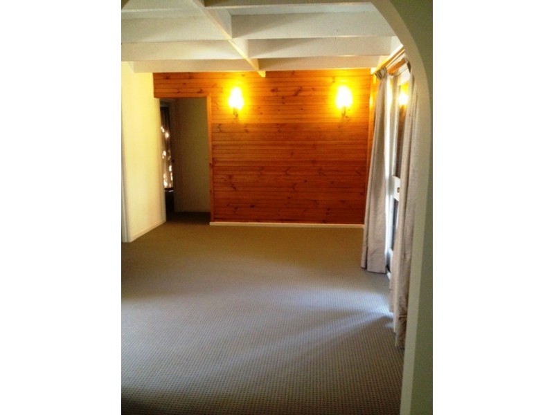 11 Maldon Court, Wheelers Hill VIC 3150