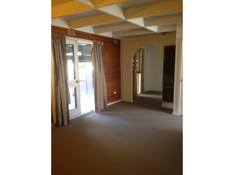 11 Maldon Court, Wheelers Hill VIC 3150