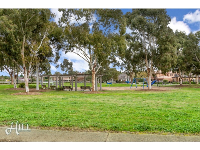 3 Greenhaven Court, Rowville VIC 3178