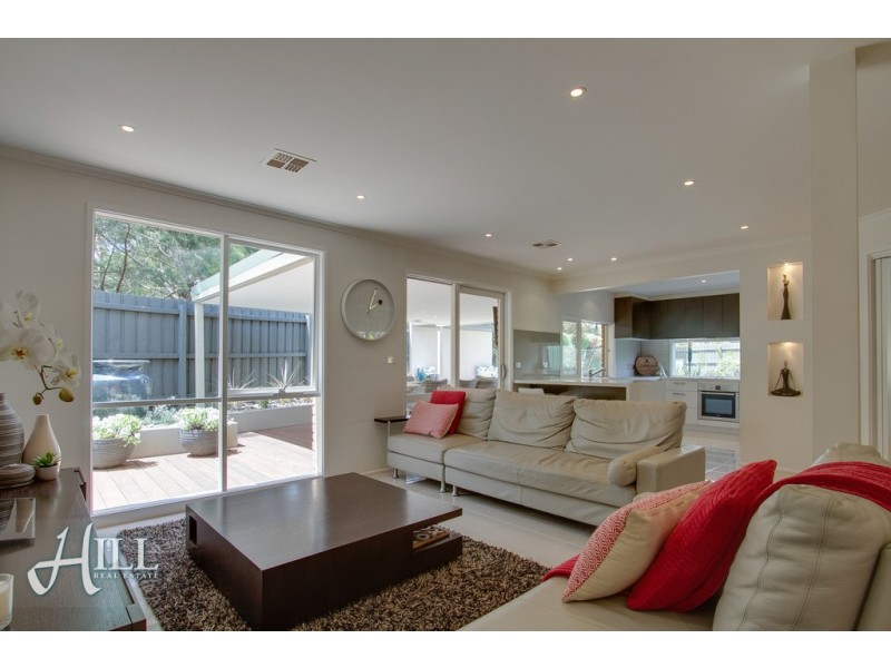 3 Brett Place, Ferntree Gully VIC 3156