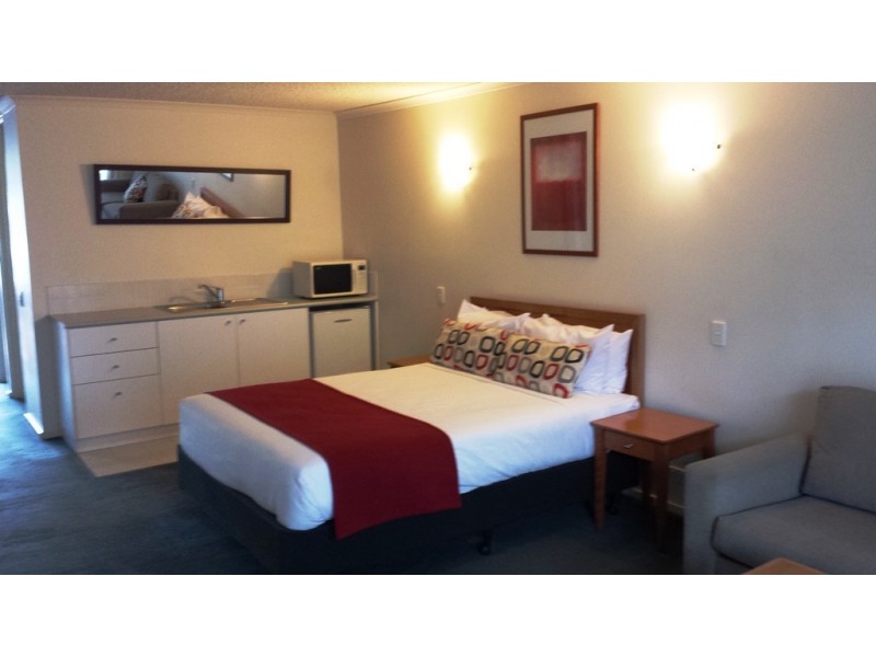 4/137 Mountain Highway, Wantirna VIC 3152