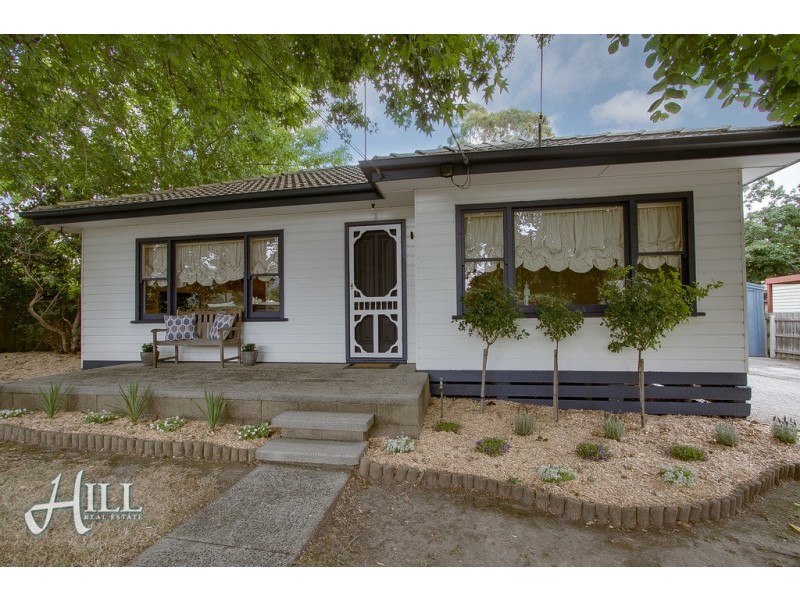 1 Acacia Road, Upper Ferntree Gully VIC 3156