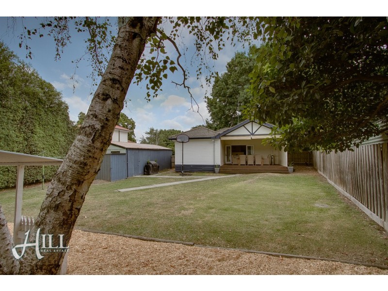 1 Acacia Road, Upper Ferntree Gully VIC 3156