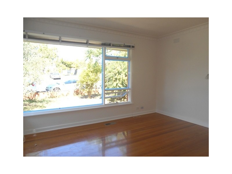 9 Viewpoint Avenue, Glen Waverley VIC 3150