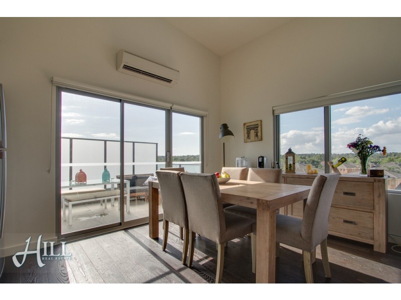 305/436 Stud Road, Wantirna South VIC 3152