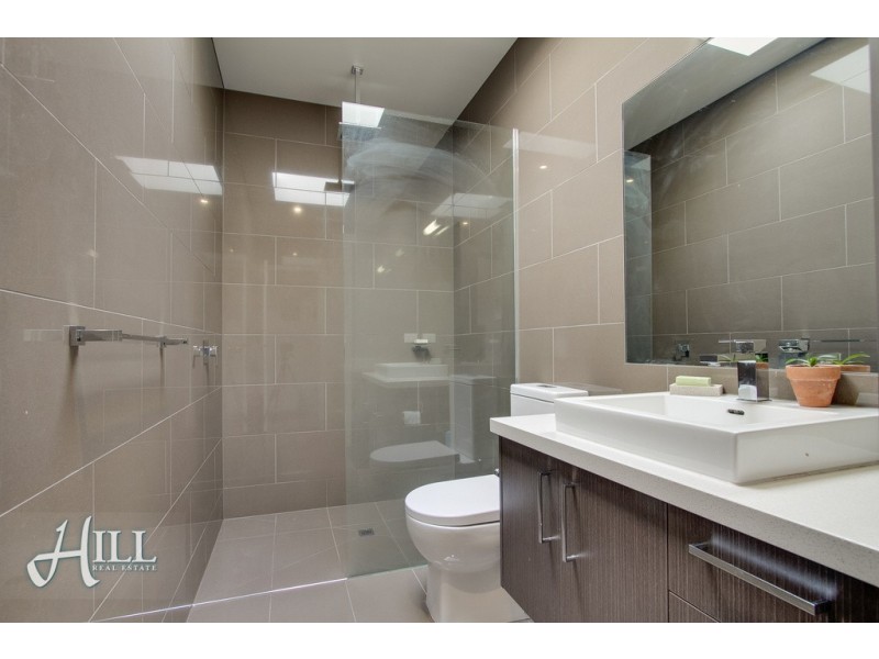 305/436 Stud Road, Wantirna South VIC 3152