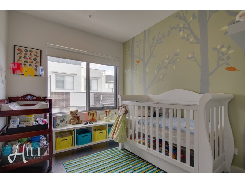 305/436 Stud Road, Wantirna South VIC 3152