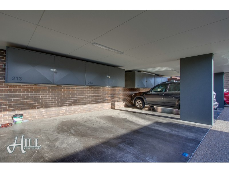 305/436 Stud Road, Wantirna South VIC 3152