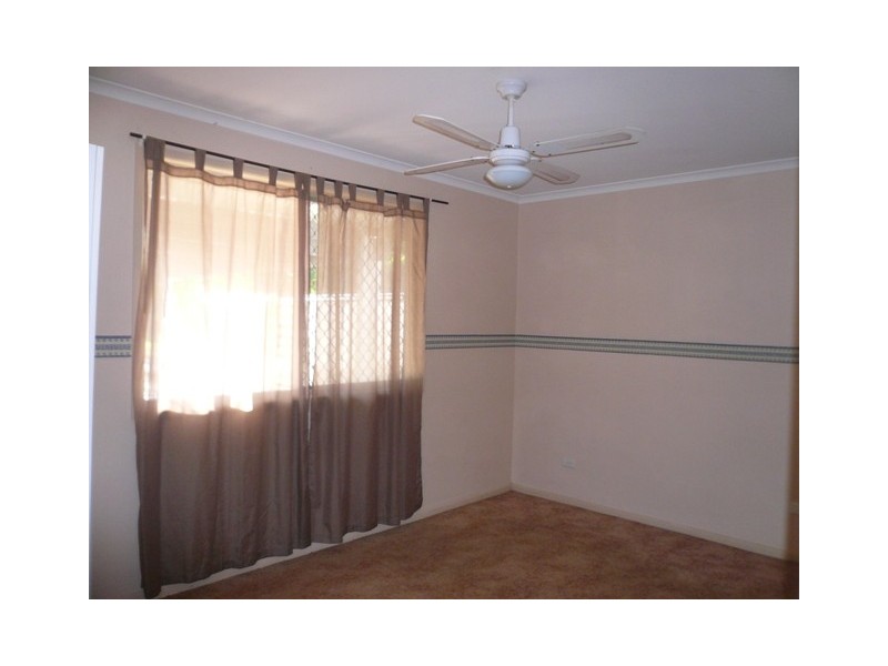 7 Brian Court, Kallangur QLD 4503