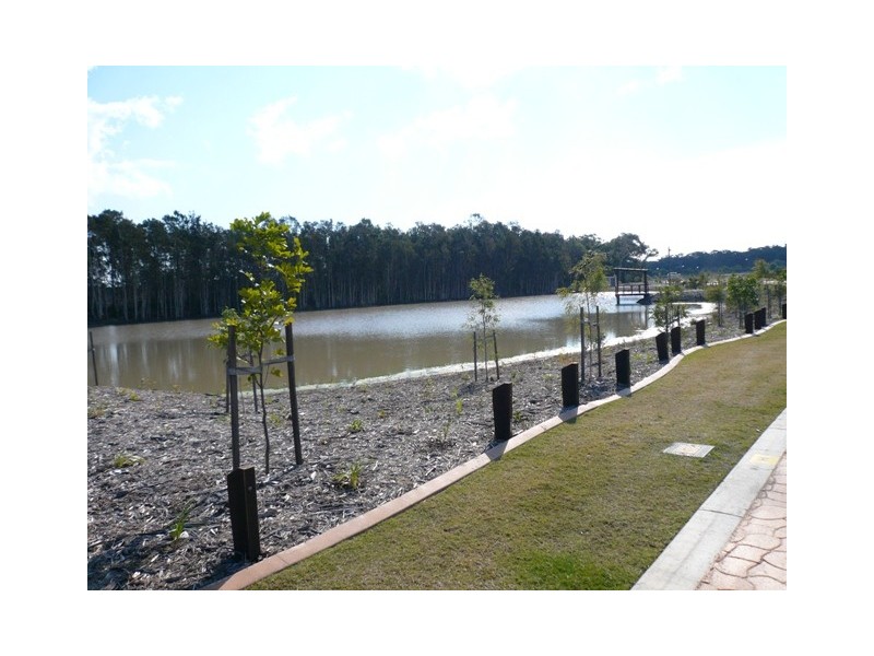 Sandstone Point QLD 4511