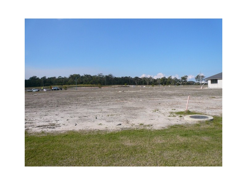 Sandstone Point QLD 4511