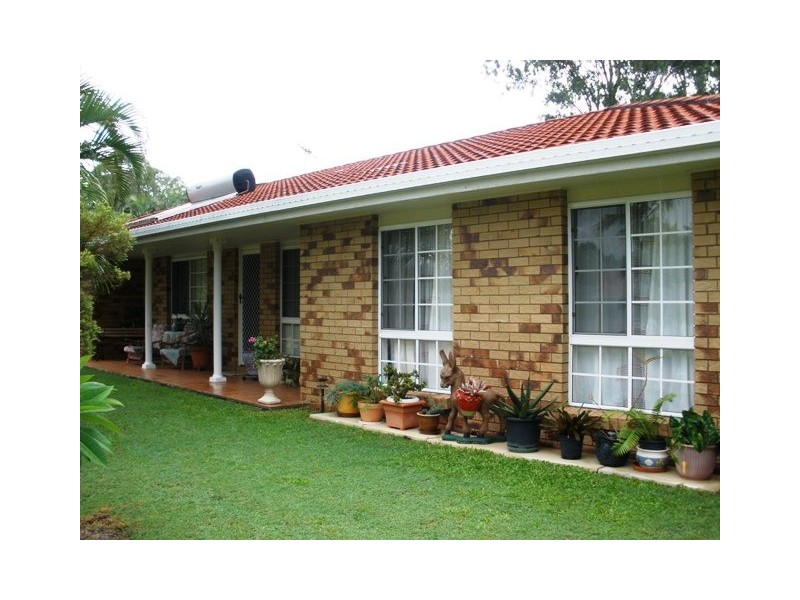 38  Vaucluse Cr, Petrie QLD 4502