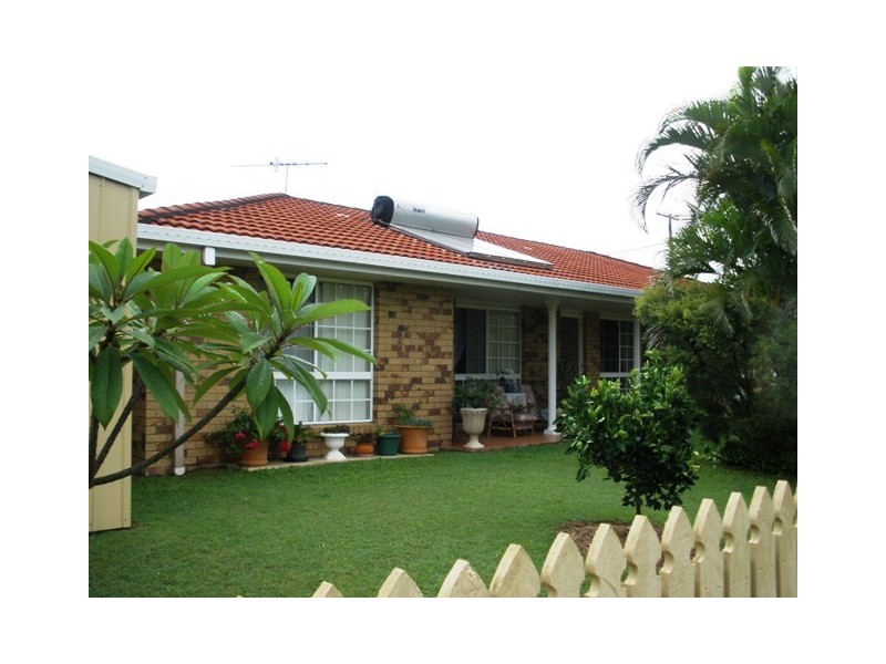 38  Vaucluse Cr, Petrie QLD 4502