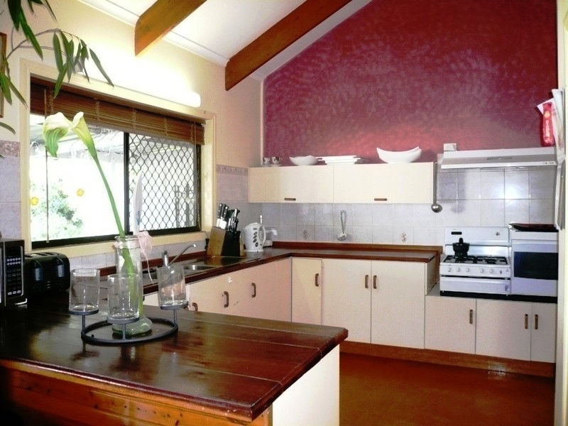30 Champagne St, Petrie QLD 4502