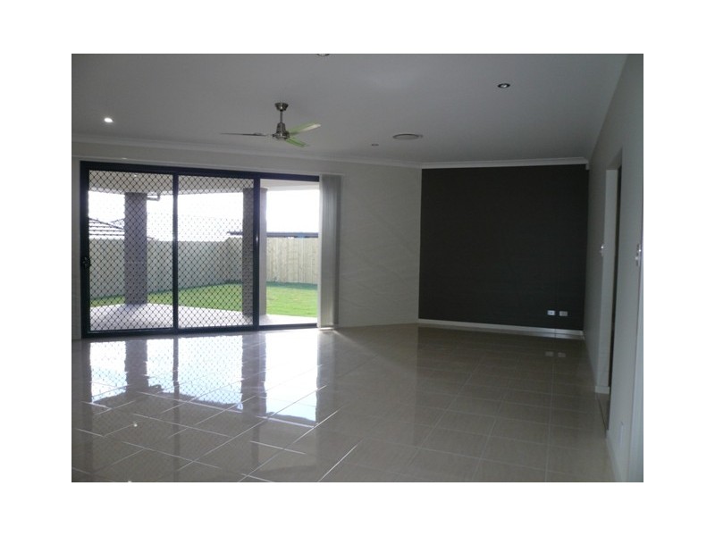 5 Prospect St, Warner QLD 4500