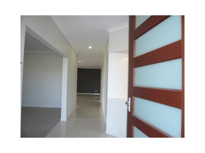 5 Prospect St, Warner QLD 4500