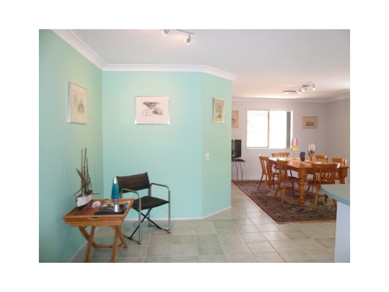 9 Valmadre Court, Petrie QLD 4502
