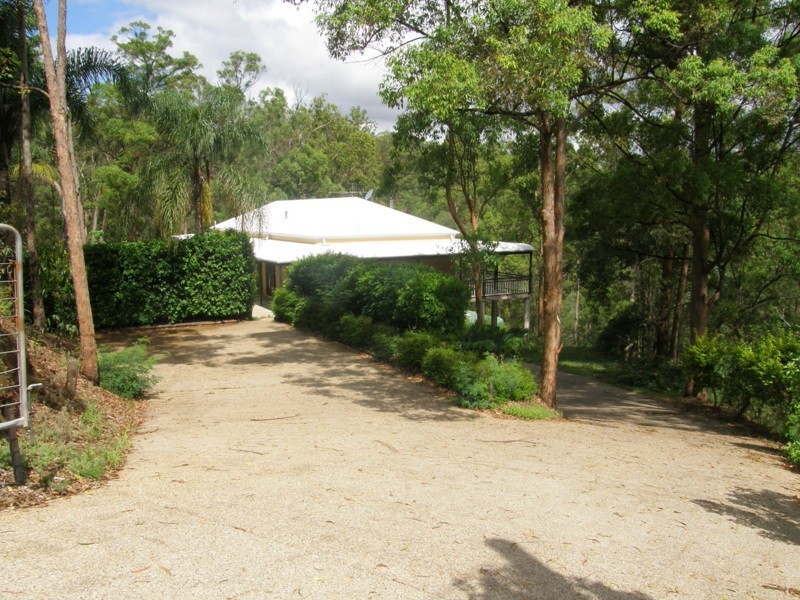18 Salisbury Court, Clear Mountain QLD 4500