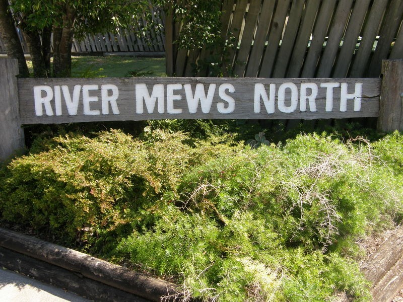 2/40 Leis Parade, Lawnton QLD 4501