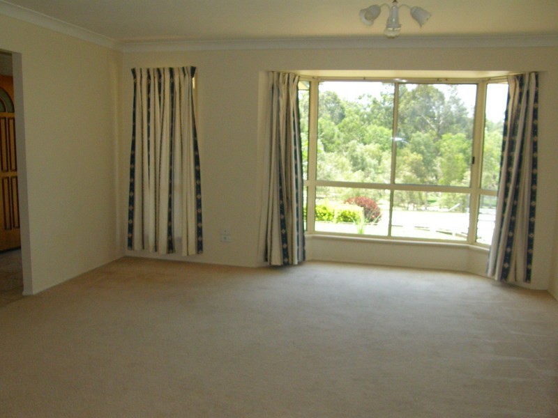 23 Saraband Drive, Eatons Hill QLD 4037