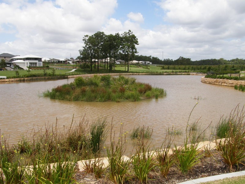 42 Ballyalla Crecent, Warner QLD 4500