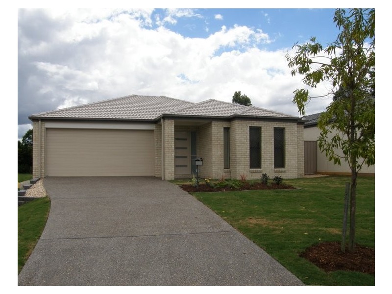 45 Jade Street, Albany Creek QLD 4035