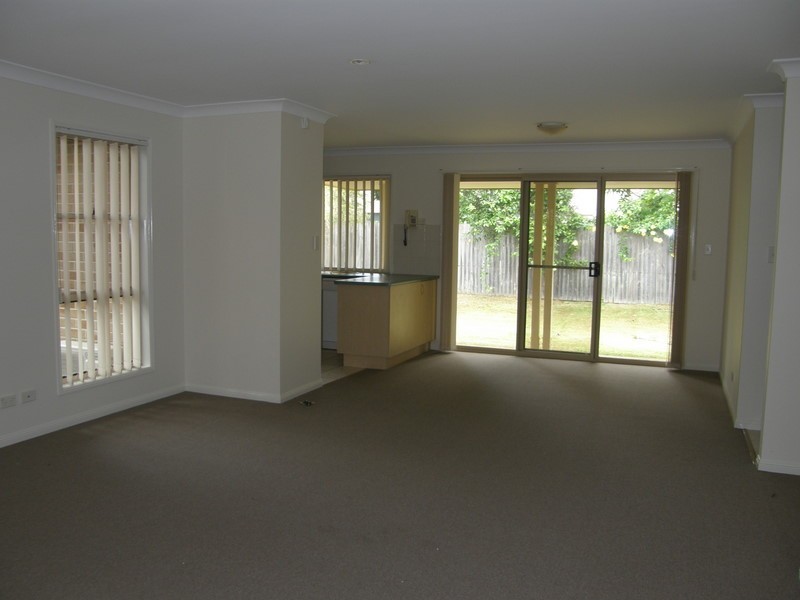 2/36 Jade Street, Albany Creek QLD 4035