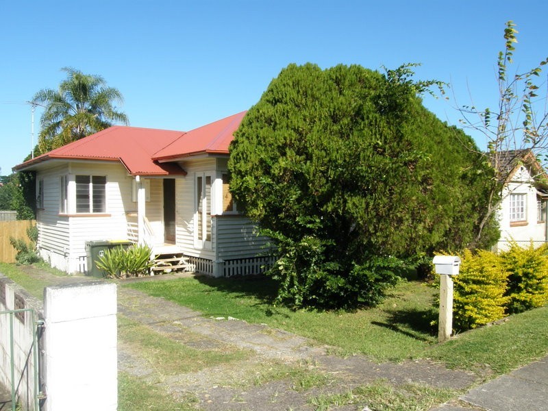 294 Hamilton Road, Chermside QLD 4032