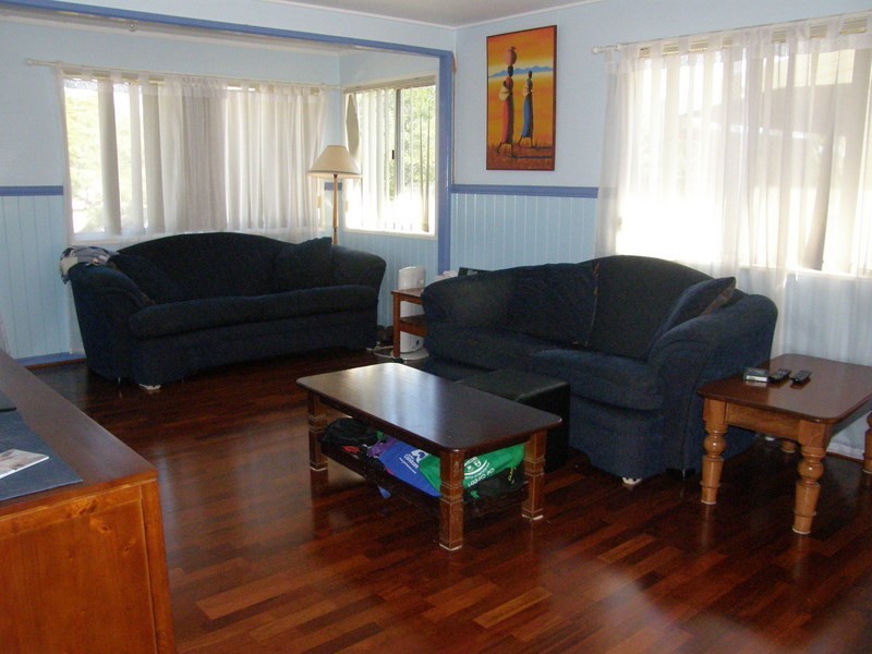 9 Ferguson Street, Albany Creek QLD 4035