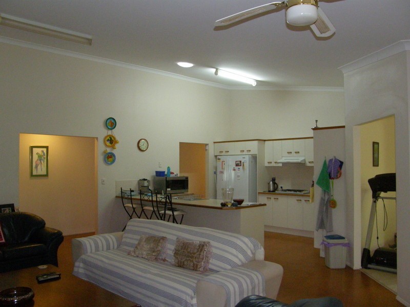 2 Lambeth Court, Albany Creek QLD 4035