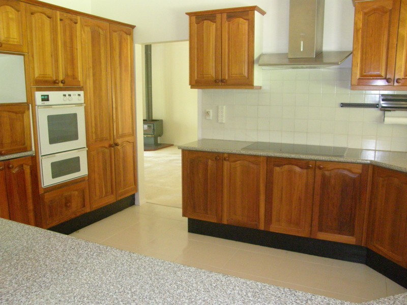 18 Salisbury Court, Clear Mountain QLD 4500