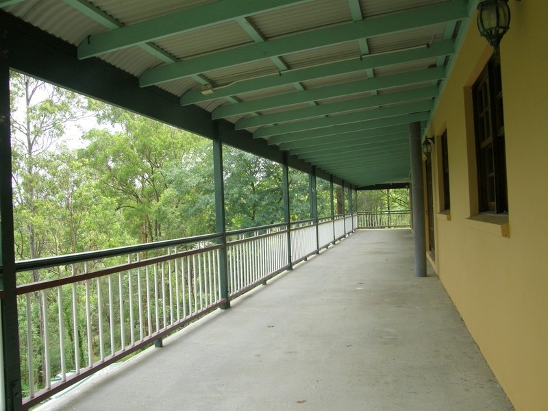 18 Salisbury Court, Clear Mountain QLD 4500