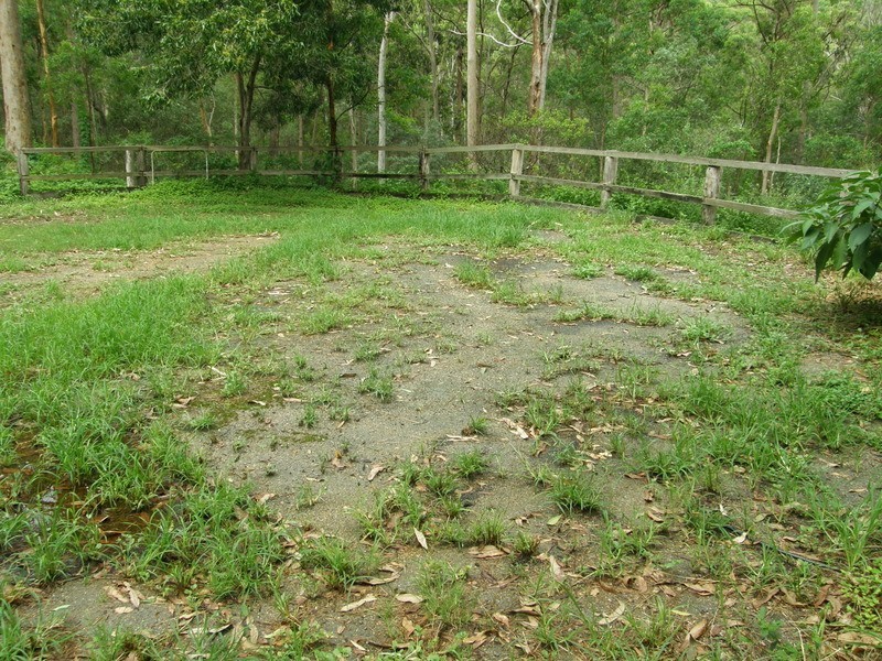 18 Salisbury Court, Clear Mountain QLD 4500