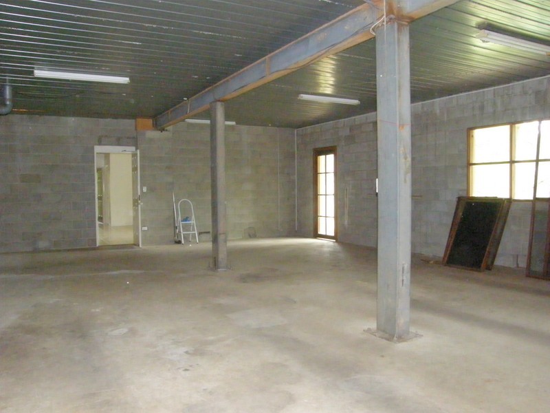 18 Salisbury Court, Clear Mountain QLD 4500