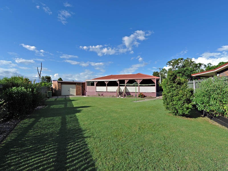 4 Charmaine Court, Albany Creek QLD 4035