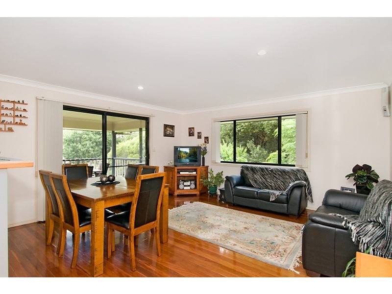 19 Silkyoak Way, Albany Creek QLD 4035