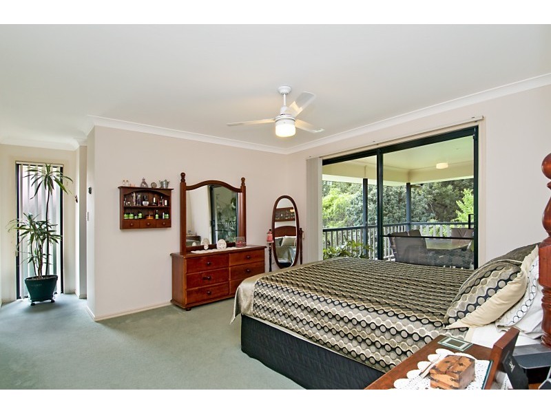 19 Silkyoak Way, Albany Creek QLD 4035