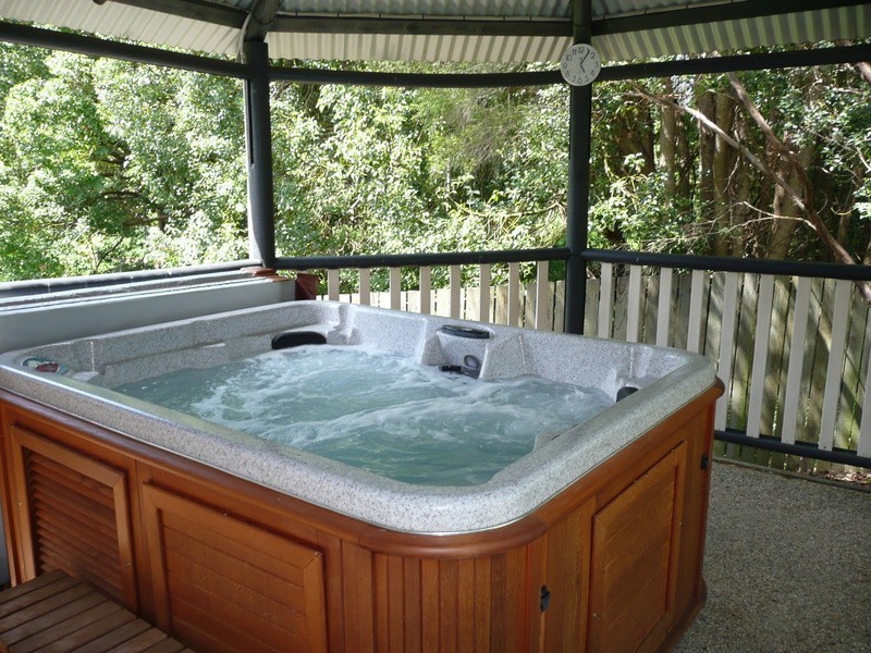 19 Silkyoak Way, Albany Creek QLD 4035