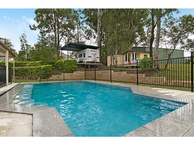 22 Mercedes Street, Joyner QLD 4500