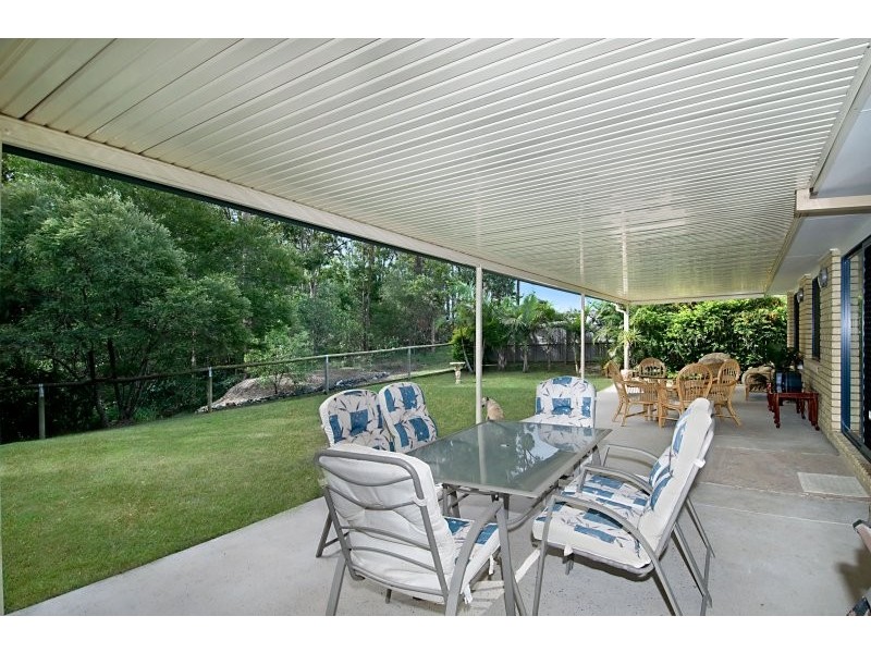 2 Sonoma Court, Cashmere QLD 4500