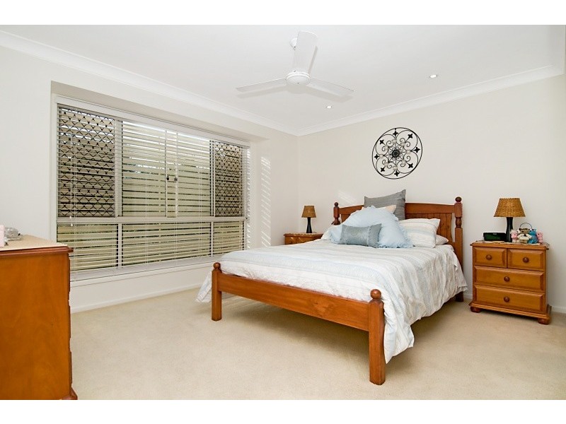 12 Karma Place, Albany Creek QLD 4035