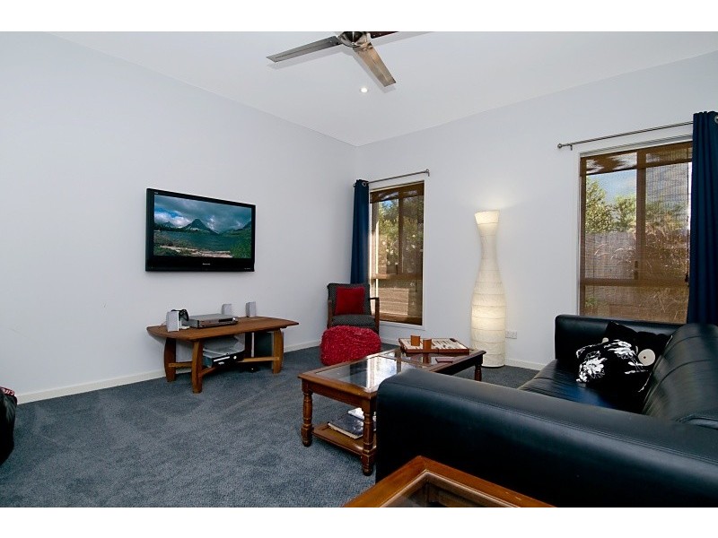 11 Shearwater Close, Albany Creek QLD 4035