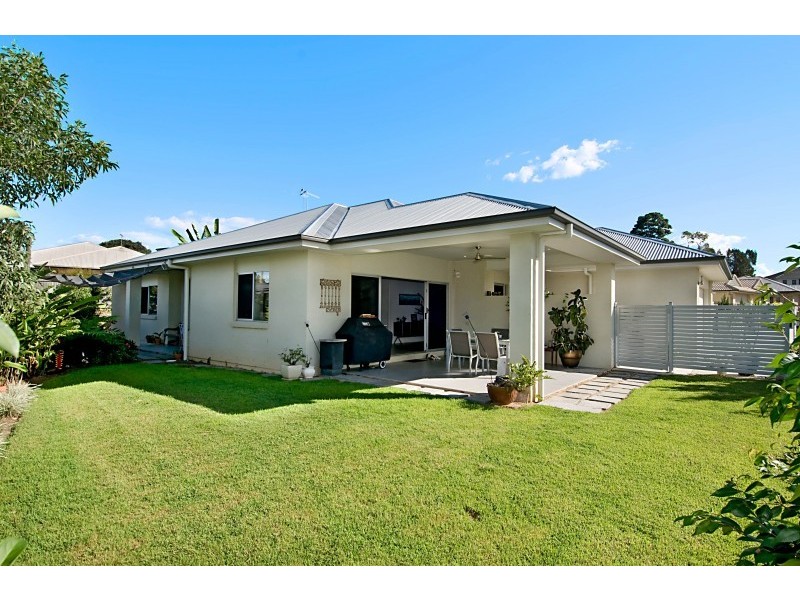 11 Shearwater Close, Albany Creek QLD 4035