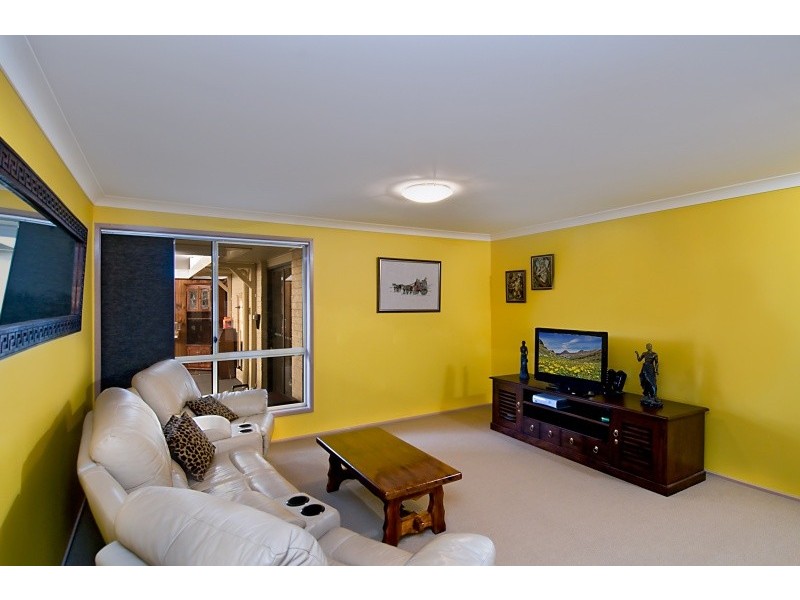 64 Boondooma Circuit, Albany Creek QLD 4035