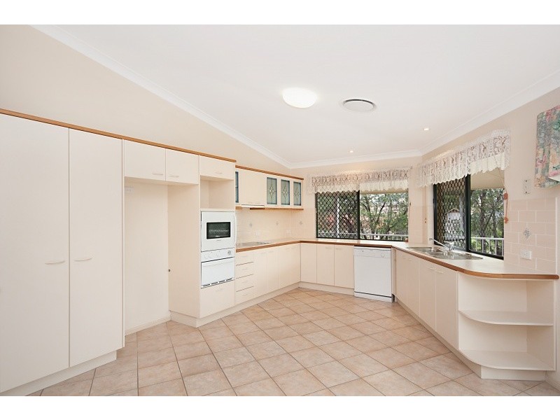 22 Wivenhoe Avenue, Albany Creek QLD 4035