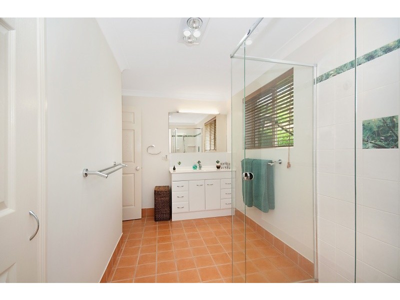 15 Parakeet Court, Warner QLD 4500